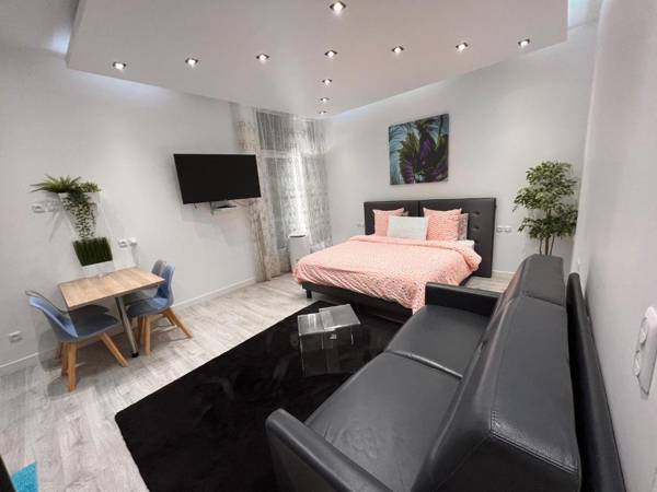 Cosy Studio Champs-Élysées - HALA PARIS