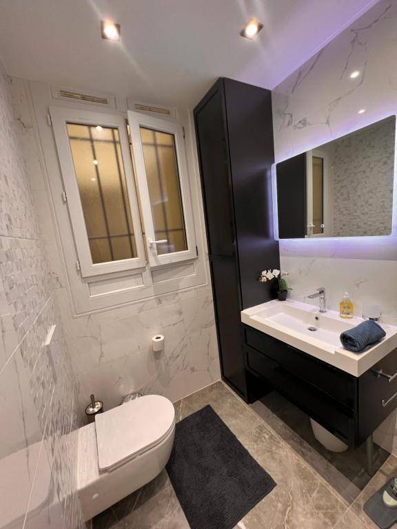 Cosy Studio Champs-Élysées - HALA PARIS