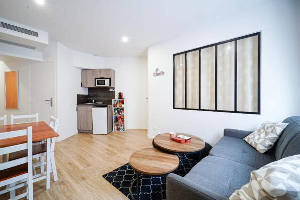 Nice and Warm flat for four or six people in paris city center