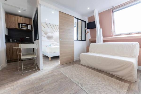 Amazing apartment under the roof in Paris 8th