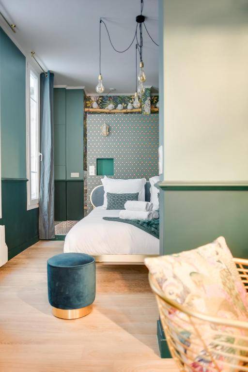 The Charming Trocadero Eiffel Tower