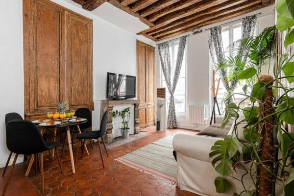 Quartier Montorgueil Private Apartment