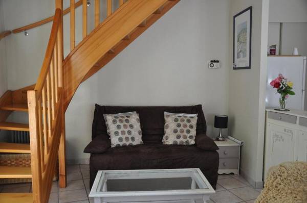 Maison de 2 chambres avec terrasse et wifi a Ornans