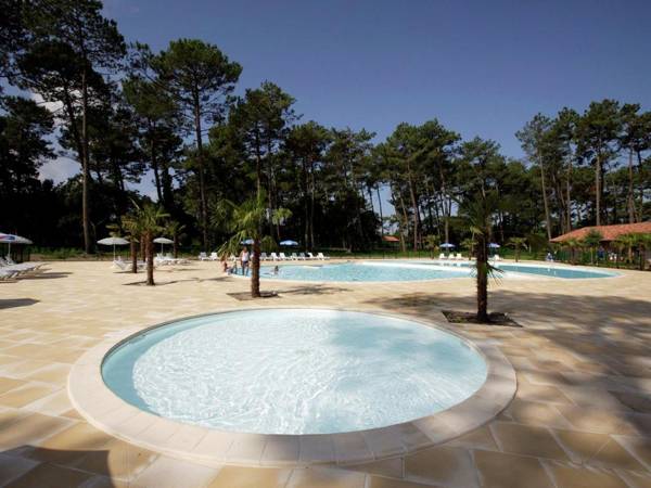 Nice Holiday home with bath in the French Basque Country