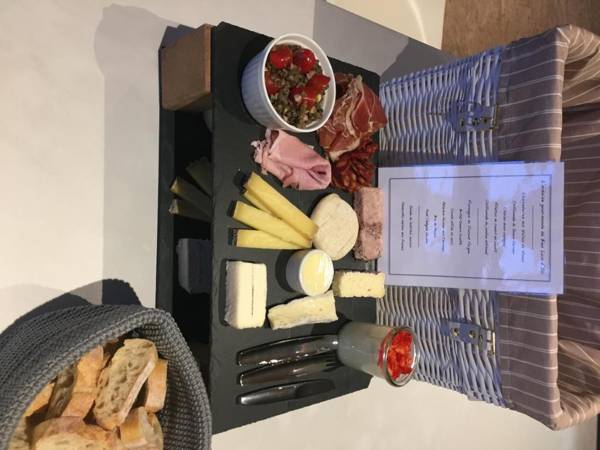 Bien Loin d'Ici Spa B&B