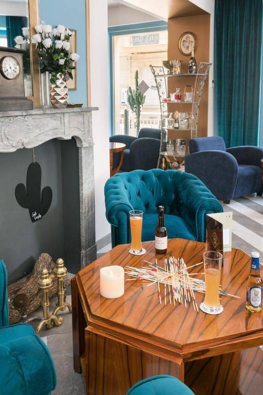 The Jay Hotel by HappyCulture