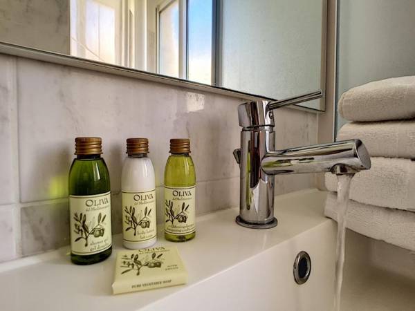 Nestor&Jeeves - COTE PIETONNE - Central - By sea - Pedestrian zone