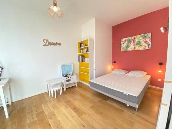 ApartHotel Riviera - Old Port - Amazing 3bedrooms 2 bathrooms- Duplex Maison du port