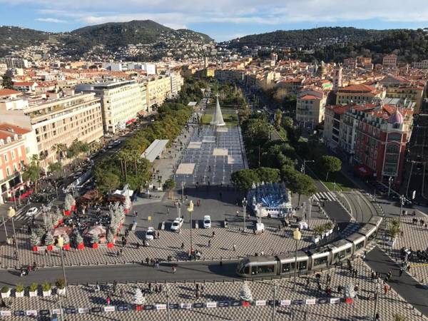 Nice Renting - COLONNA - Best place in Nice Old Town