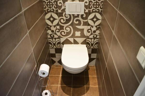 Be our Guests in Nice Port Bonaparte