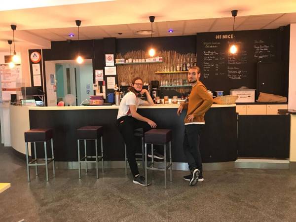 Auberge de Jeunesse HI Les Camélias