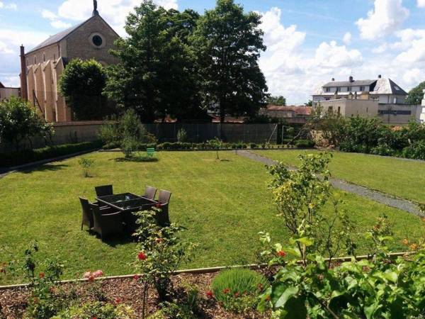 Chambres d'Hôtes Côté Parc-Côté Jardin