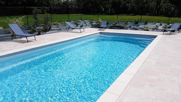 Maison de 3 chambres avec piscine privee jacuzzi et jardin amenage a Monestier