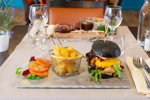 Kyriad Marseille Palais Des Congrès – Vélodrome