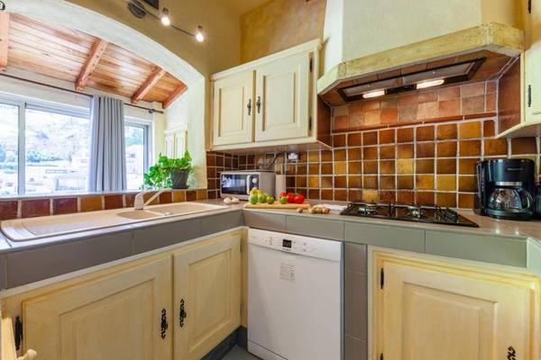 Au Vallon -Terrasse de Rêve sur le Vieux Port