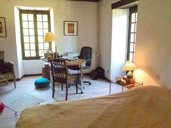 Maison de 4 chambres avec piscine privee jardin amenage et wifi a Saint Andre d'Allas