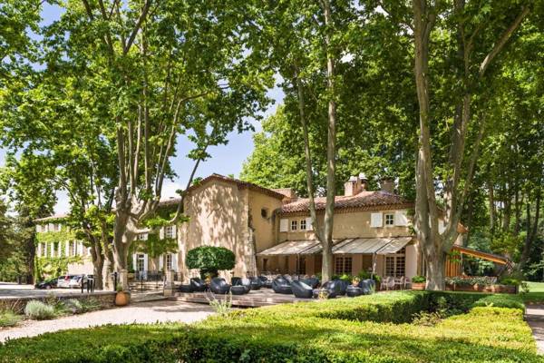 Le Moulin de Vernègues Hôtel & Spa