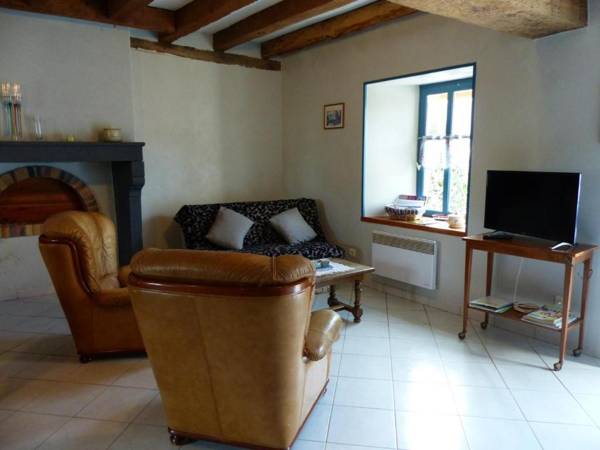 Gîte Louchy-Montfand 3 pièces 4 personnes - FR-1-489-178