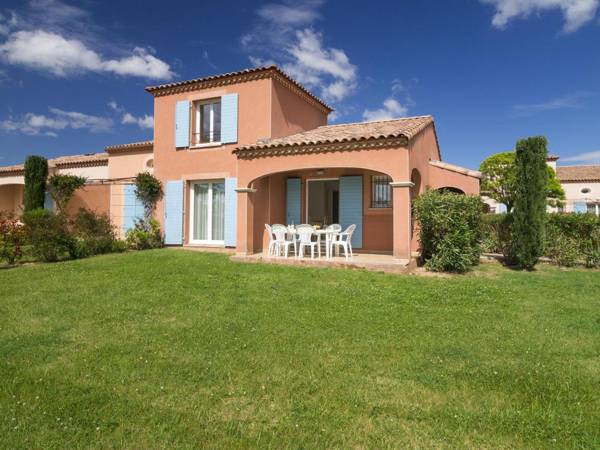 Attached house with terrace or loggia located in Languedoc