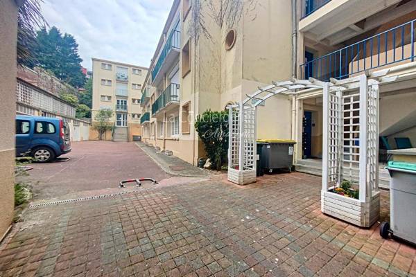 Appartement avec vue sur le port et proche de la mer