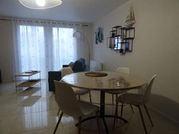 Appartement Les Sables-d'Olonne 3 pièces 4 personnes - FR-1-92-876