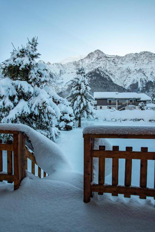 CHALET ANMA - Alpes Travel - LES HOUCHES - sleeps 8