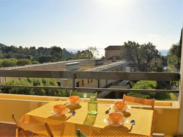 Appartement Le Lavandou 2 pièces 4 personnes - FR-1-251-174