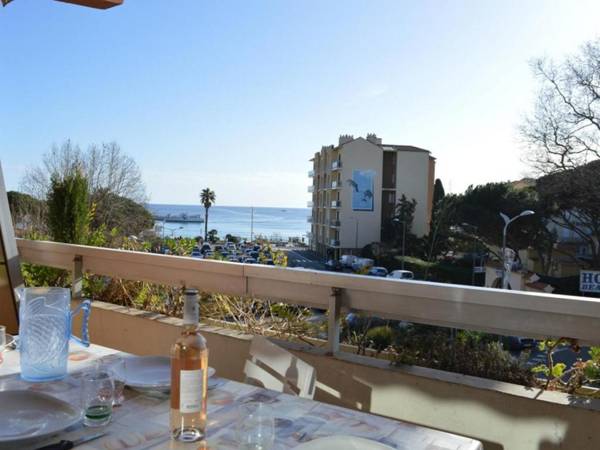 Appartement Le Lavandou 2 pièces 4 personnes - FR-1-251-218