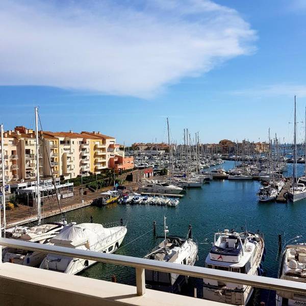 Appartement de 2 chambres avec vue sur la mer et balcon amenage a Cap d'Agde a 1 km de la plage