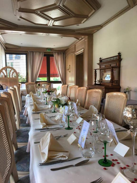 Hôtel-Restaurant A La Couronne