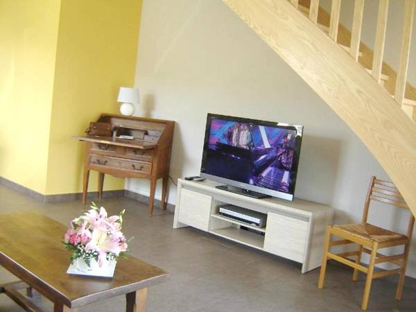 Maison de 2 chambres avec jardin clos et wifi a La Vineuse