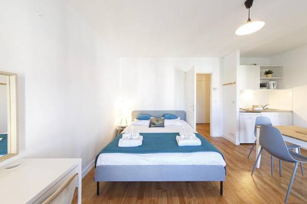 Studio en residence proche gare de Laval