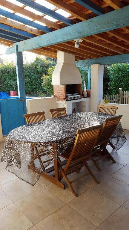 Maison de 3 chambres avec piscine privee jacuzzi et jardin clos a La Tremblade a 2 km de la plage