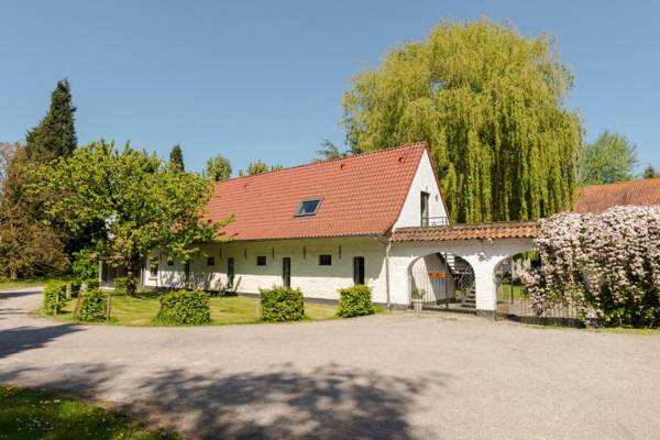 La Ferme Blanche The Originals Relais (Relais du Silence)
