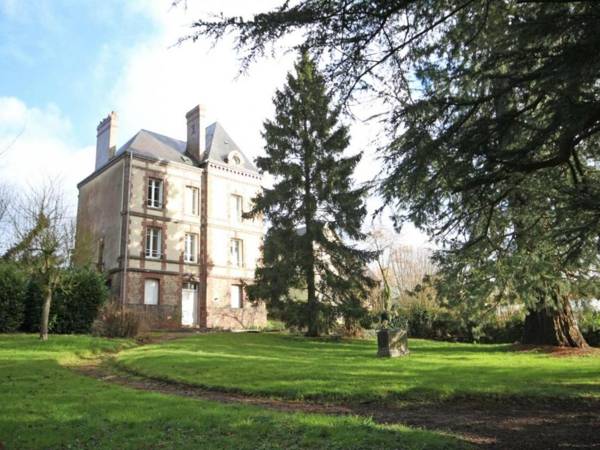 Gîte L'Aigle 6 pièces 12 personnes - FR-1-497-57