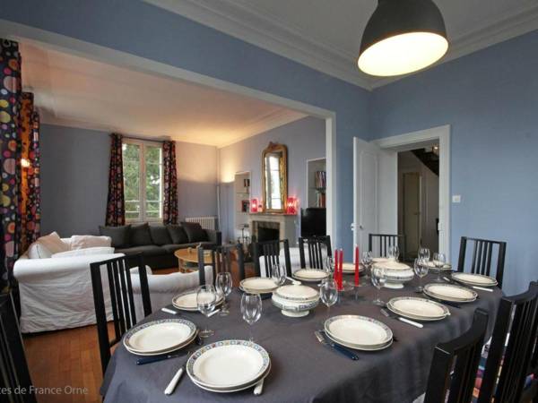 Gîte L'Aigle 6 pièces 12 personnes - FR-1-497-57