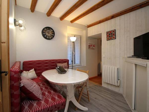 Appartement La Bourboule 3 pièces 5 personnes - FR-1-608-128