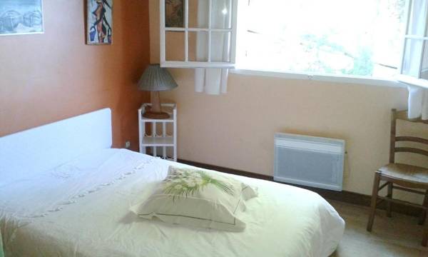 Villa de 4 chambres avec vue sur la mer piscine privee et jardin amenage a Hyeres a 2 km de la plage