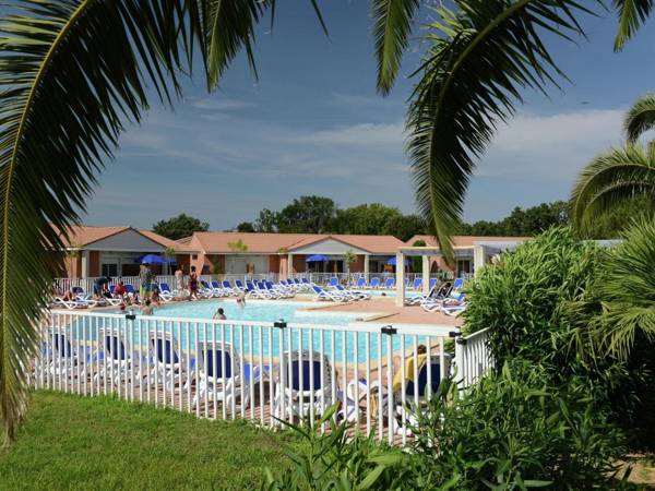 Cozy holiday home with terrace surrounded by vineyards
