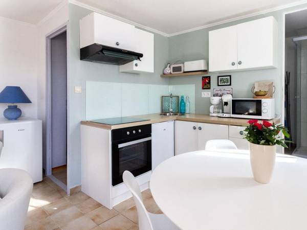 Magnificent Villa in Gargas with Private Swimming Pool