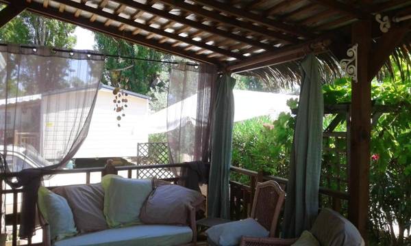 Propriete de 3 chambres avec piscine partagee et jardin amenage a Frejus a 5 km de la plage