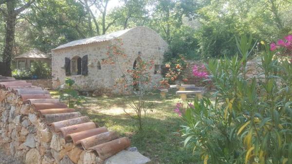 Le Donjon des Combes et son Spa