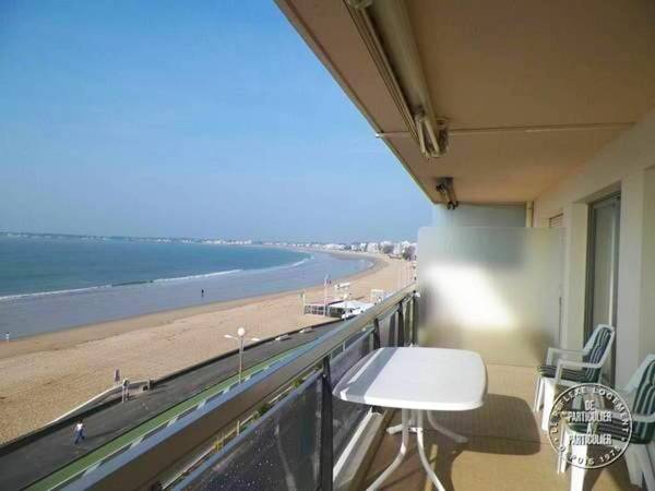 Appartement de 2 chambres a La Baule Escoublac a 5 m de la plage avec vue sur la mer terrasse amenagee et wifi