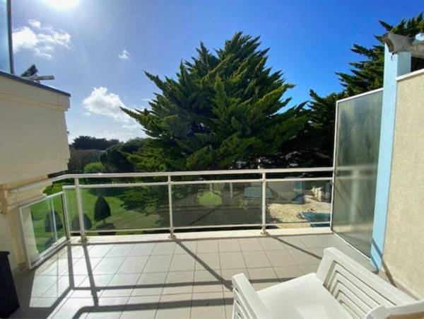 Appartement en résidence avec terrasse et piscine