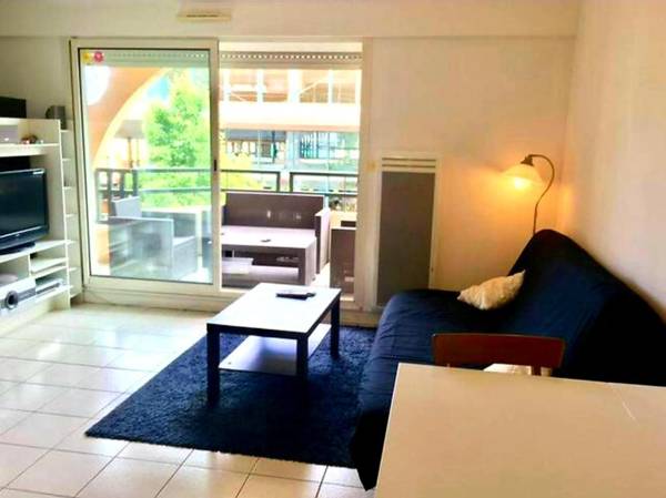 Grand T1 avec balcon place du marché de La Baule