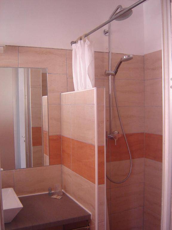 Logis Hotel Le Col De L'ange