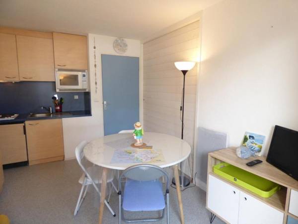 Appartement Saint-Gilles-Croix-de-Vie 2 pièces 3 personnes - FR-1-428-95