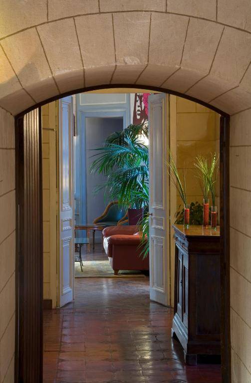 Hôtel Chateau Golf des Sept Tours by Popinns