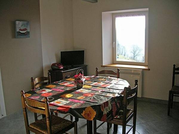 Gîte Cornimont 3 pièces 4 personnes - FR-1-589-84