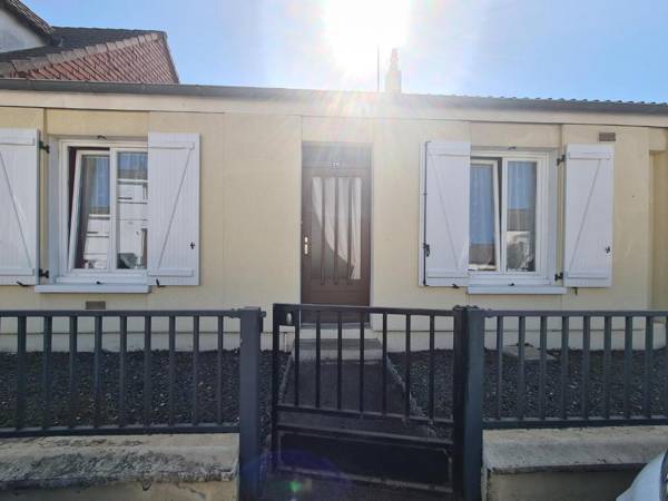 Villa Châteauroux 3 pièces 4 personnes - FR-1-591-59
